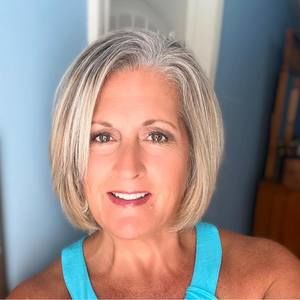 Meet your Posher, Valerie